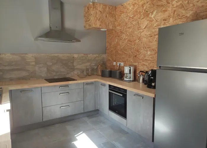 Buis בית הארחה